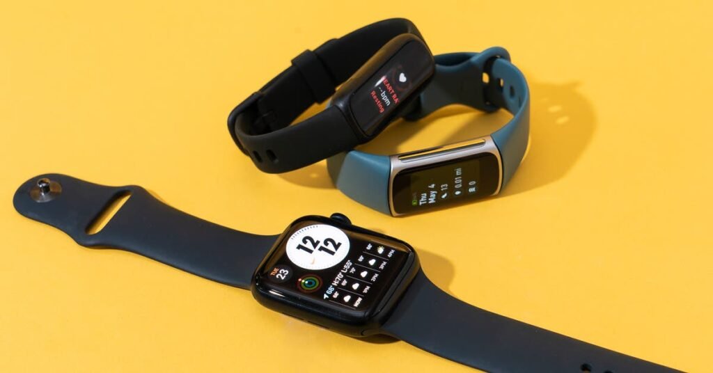 The Best Fitness Trackers For Tracking Workouts