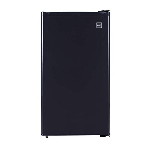 Maximize Space with RCA RFR321 Mini Fridge: A Review - Image 2