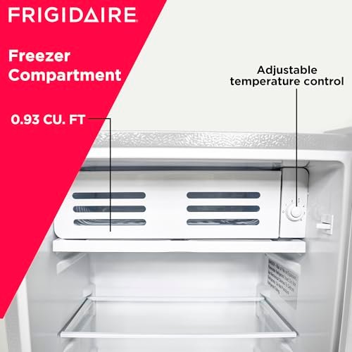 Chill in Style: Frigidaire Retro Compact Fridge Review - Image 6