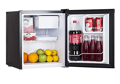 Hisense RS17B5: Compact Refrigerator Review for Small Spaces - Image 2