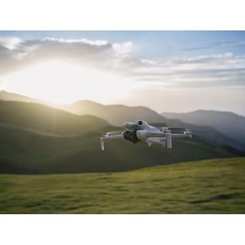 DJI Mini 4 Pro Combo: Ultimate Foldable Drone Review - Image 7