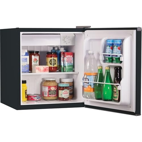 Compact & Energy Efficient: BLACK+DECKER BCRK17B Mini Fridge Review - Image 6